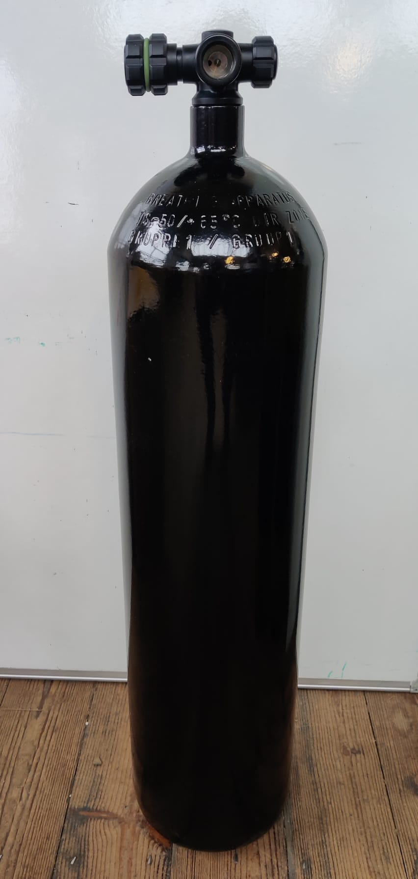 Steel ECS 7lt Steel 232 bar 140 mm diameter main image 1