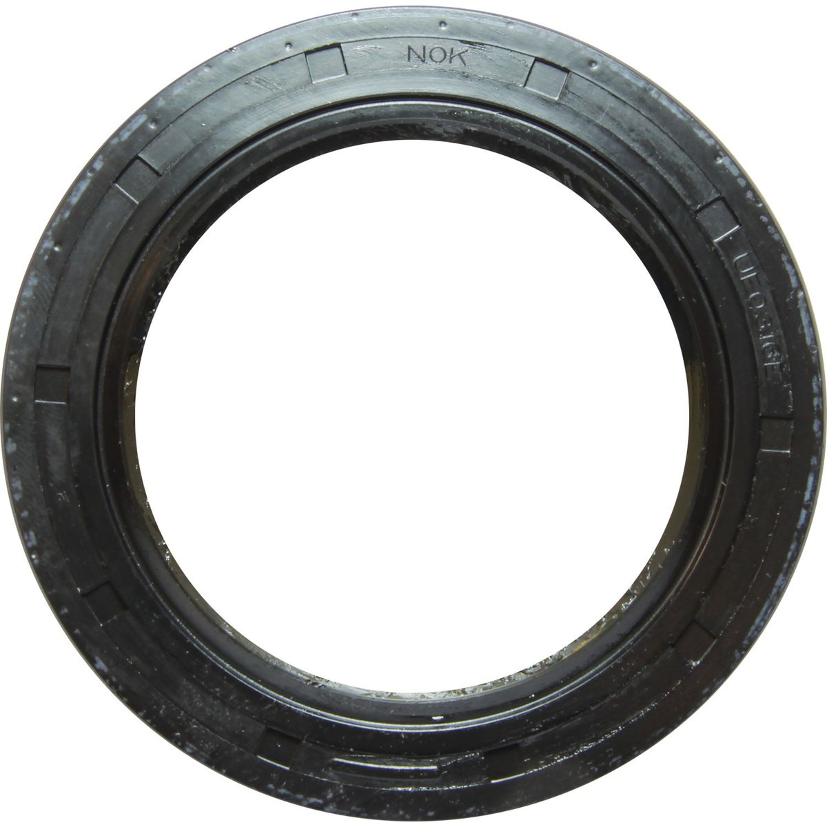 DriveForce Output Shaft Oil Seal for Borgwarner CR2 Series Gearboxes