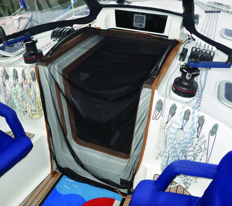 Waterline Design Mosquito Net Companion Way (900 x 1800mm) - 1460