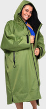 Dryrobe Adult Advance Long Sleeve Changing Robe - waterworldsports.co.uk