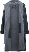 ZONE3 Heat-Tech Changing Robe - waterworldsports.co.uk