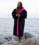 Dryrobe Adult Advance Long Sleeve Changing Robe - waterworldsports.co.uk