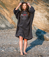 Dryrobe Adults Organic Cotton Towel Robe - waterworldsports.co.uk