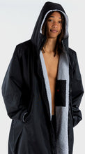 Dryrobe Adult Advance Long Sleeve Changing Robe - waterworldsports.co.uk