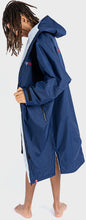 Dryrobe Adult Advance Long Sleeve Changing Robe - waterworldsports.co.uk