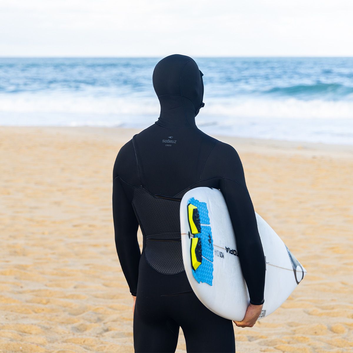 Sooruz FIGHTER Hooded 5/4/3 Fullsuit Chest Zip Wetsuit (Black)