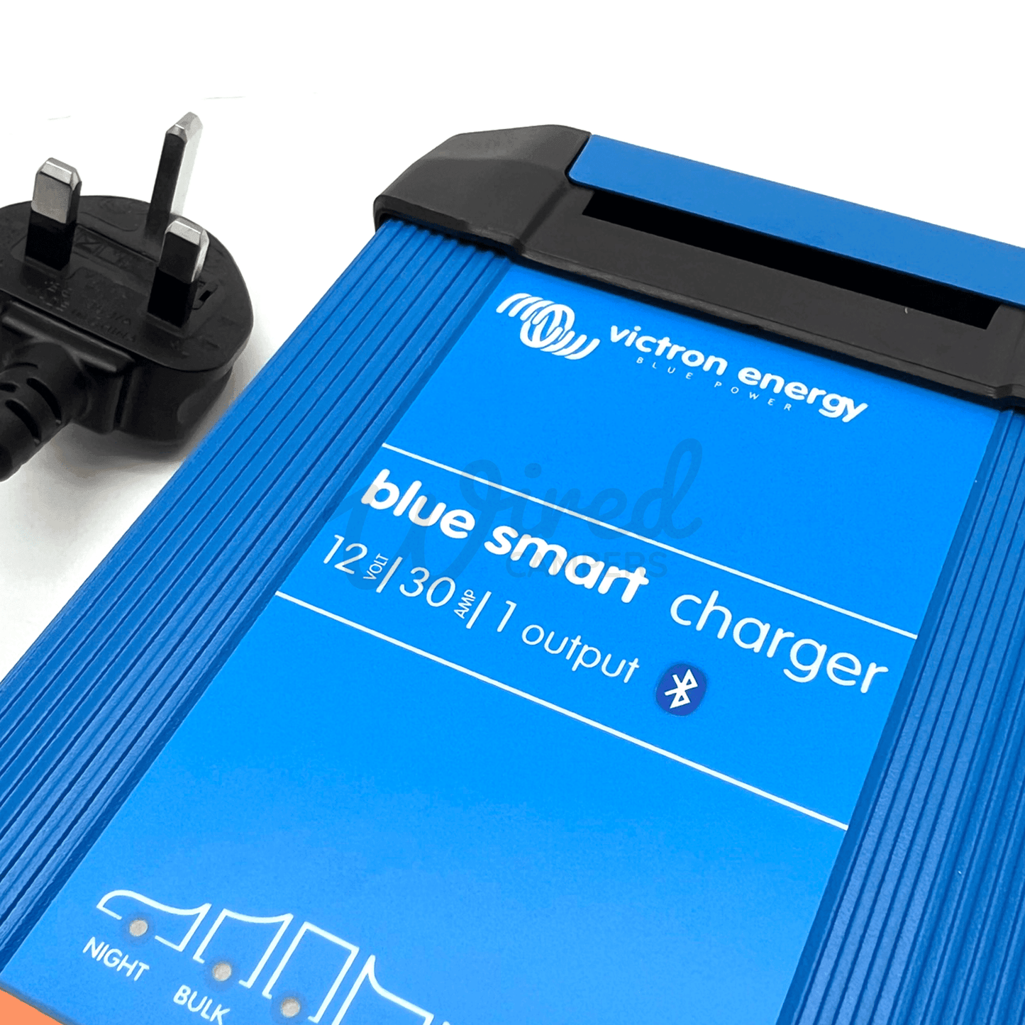 Victron Energy 12V 30A Blue Smart IP22 Mains Battery Charger 12/30 230V With Bluetooth - BPC123047022