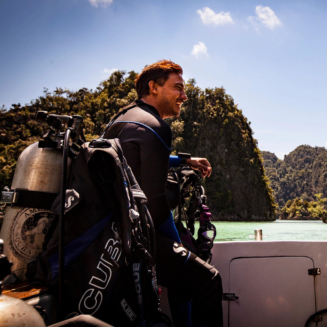 Scubapro Glide BCD with Balanced Power Inflator - waterworldsports.co.uk