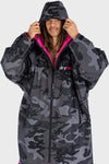 Dryrobe Adult Advance Long Sleeve V3 Changing Robe - waterworldsports.co.uk