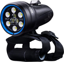 Light and Motion Sola Dive 2500 Lumens Spot-to-Flood Light - waterworldsports.co.uk