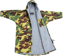 Dryrobe Adult Advance Long Sleeve Changing Robe - waterworldsports.co.uk